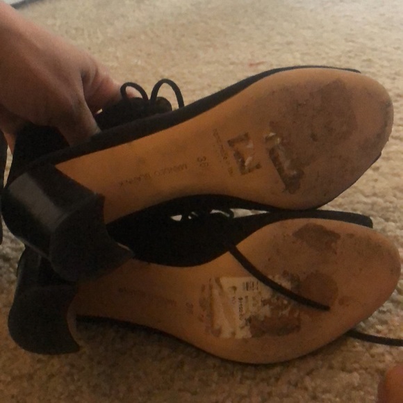 Manolo Blahnik suede black gladiator shoes - Picture 3 of 5